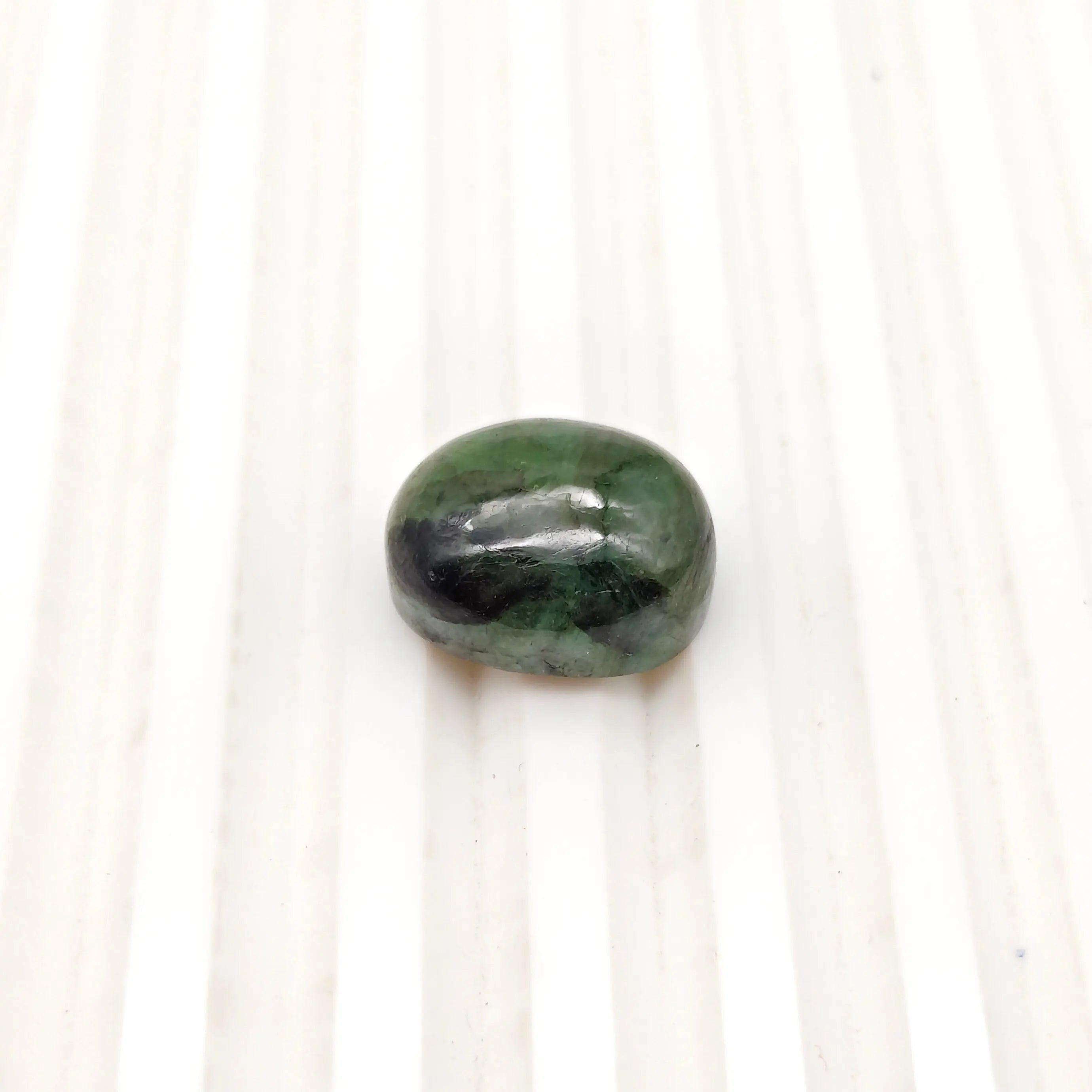 A+ Quality OVAL CABOCHON NATURAL EMERALD, GREEN COLORED, INDIAN GEMSTONE, WEIGHT 14.15 CTS